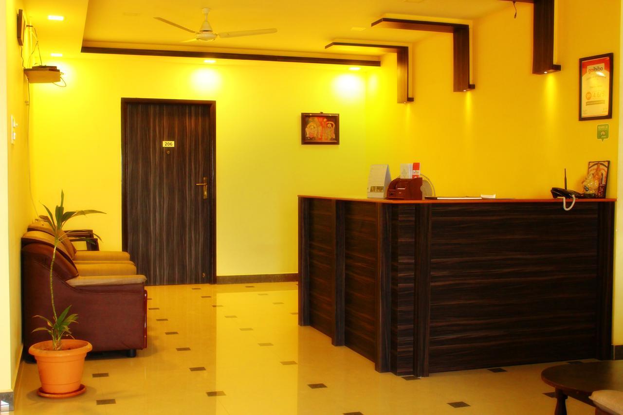 Chandran Hyline Chennai Extérieur photo